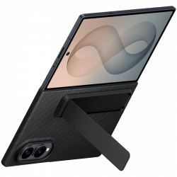 Samsung Galaxy Fold8 maska Carbon Standing crna | Giga Informatika