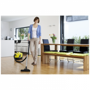 Karcher Usisavač sa vodenim filterom, 900W - DS 5.800