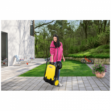 Karcher Mašina za metenje - S4