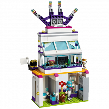Lego Dan velike utrke, LEGO Friends
