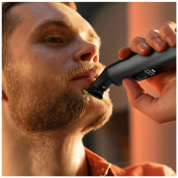 Philips Aparat za brijanje , trimer, Lice i Tijelo, OneBlade Pro - QP6552/15