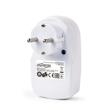 Shuko utičnica sa 1x 220V + 2x USB 2.1A, punjenje mobit, tableta i sl., GEMBIRD, white EG-ACU2-02